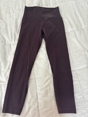 Lululemon High-Rise Leggings in Deep Plum - sz 6 - like new